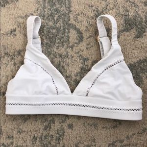 Pillyq white bikini top